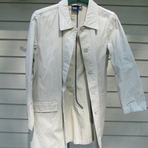 Gap rain coat